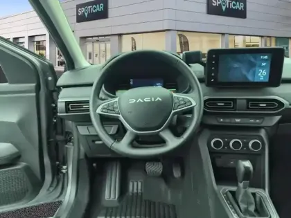 Photo 11 Dacia Jogger  Hybrid 140 5 places GSR2 Extreme +