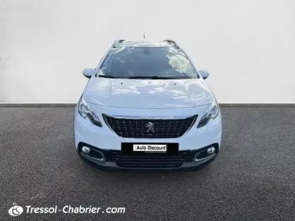 Photo 8 Peugeot 2008  PureTech 82ch S&S BVM5 Signature