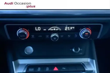 Photo 9 Audi Q3 35 TFSI 150 ch Design Luxe