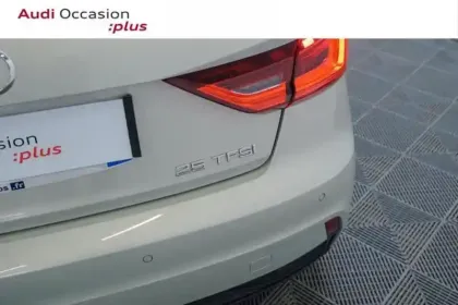 Photo 9 Audi A1 25 TFSI 95 ch BVM5 Advanced