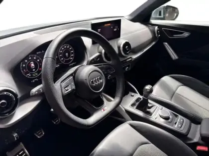 Photo 8 Audi Q2 35 TFSI 150 BVM6 S line