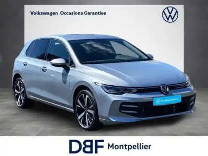 Photo 15 Volkswagen Golf 1.5 eHybrid 204 DSG6 VW Edition