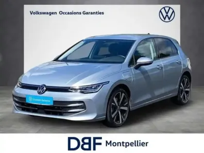 Photo 10 Volkswagen Golf 1.5 eHybrid 204 DSG6 VW Edition