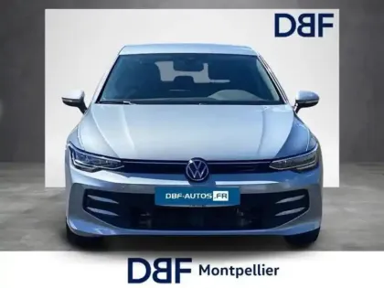 Photo 6 Volkswagen Golf 1.5 eHybrid 204 DSG6 VW Edition