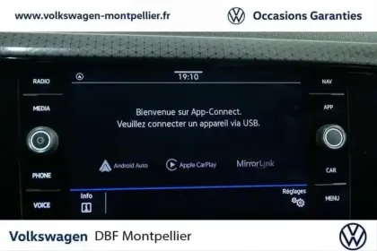 Photo 6 Volkswagen T-cross 1.0 TSI 110 Start/Stop BVM6 R-Line