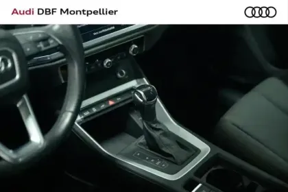Photo 7 Audi Q3 45 TFSIe 245 ch S tronic 6 Business line