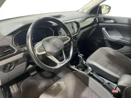 Photo 8 Volkswagen T-cross 1.0 TSI 110 Start/Stop DSG7 Carat