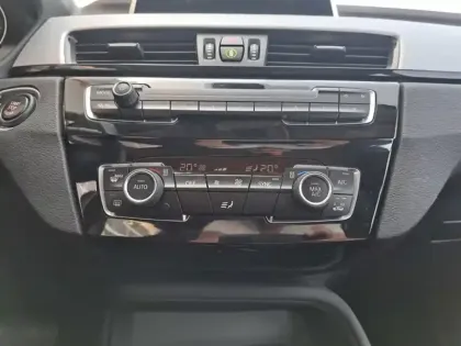 Photo 15 BMW X1 sDrive 18 d Lounge