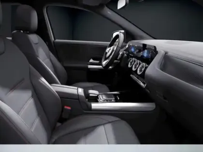 Photo 10 Mercedes EQA 250+ AMG Line