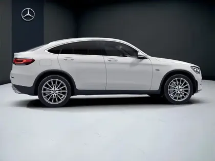 Photo 17 Mercedes GLC  300de 4MATIC Coupé AMG Lin
