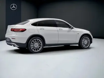 Photo 19 Mercedes GLC  300de 4MATIC Coupé AMG Lin