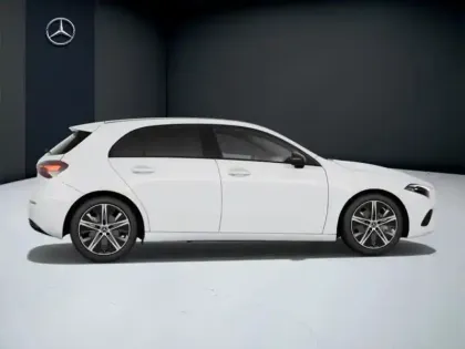 Photo 16 Mercedes Classe A 180 d Progressive Line