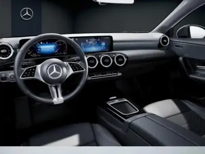 Photo 8 Mercedes Classe A 180 d Progressive Line