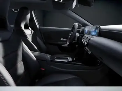 Photo 30 Mercedes Classe A 250 e Hybrid EQ AMG Line