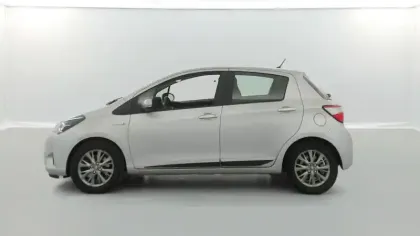 Photo 29 Toyota Yaris 100h Dynamic 5p