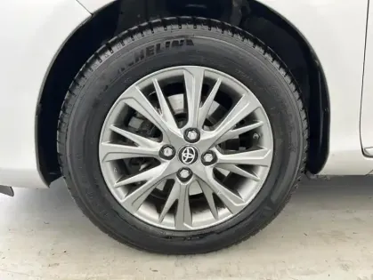 Photo 46 Toyota Yaris 100h Dynamic 5p