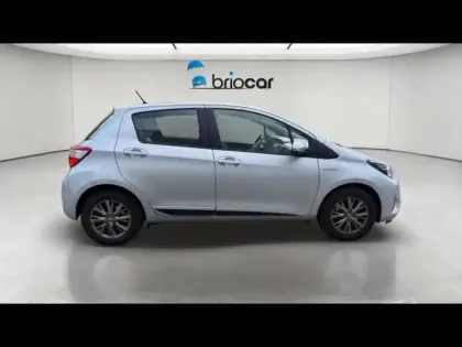 Photo 5 Toyota Yaris 100h Dynamic 5p