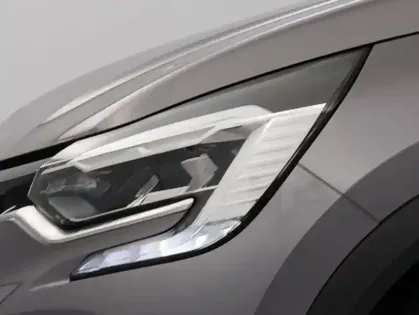 Photo 17 Renault Captur E-Tech 145 - 21 ZEN