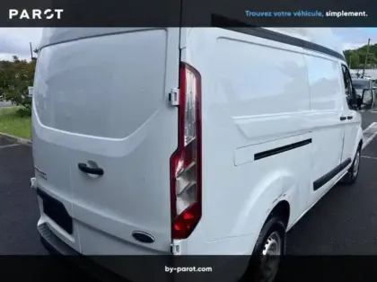 Photo 47 Ford Custom 300 L2H2 2.0 ECOBLUE 130 TREND BUSINESS