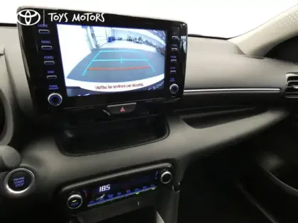 Photo 11 Toyota Yaris 120 VVT-i Design