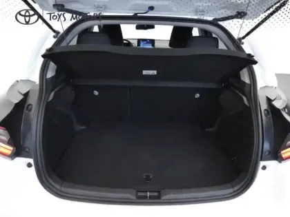 Photo 16 Toyota Yaris 120 VVT-i Design