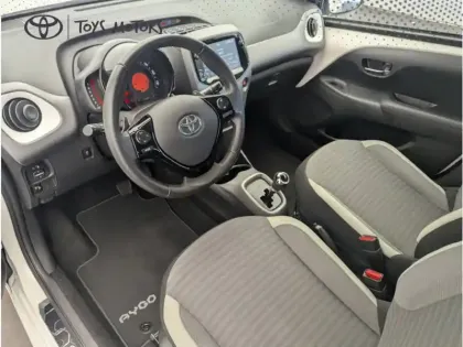 Photo 5 Toyota Aygo x-play 1.0 72 ch BVA5