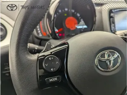 Photo 14 Toyota Aygo x-play 1.0 72 ch BVA5