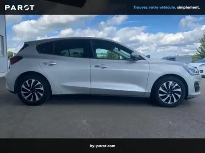 Photo 25 Ford Focus 1.0 EcoBoost mHEV 125ch Titanium X Business