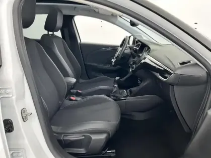 Photo 24 Opel Corsa 1.2 75ch Design & Tech Suréquipée