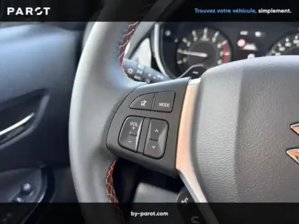 Photo 17 Suzuki Vitara 1.4 Boosterjet Hybrid 110ch Xplore Auto