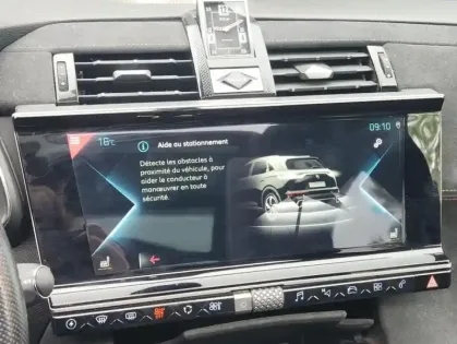 Photo 25 DS DS 7 E-TENSE 4x4 PERFORMANCE Line