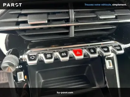 Photo 18 Peugeot 2008 1.2 PureTech 130ch S&S Allure EAT8 7cv