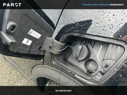 Photo 23 Peugeot 2008 1.2 PureTech 130ch S&S Allure EAT8 7cv