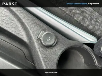 Photo 13 Peugeot 2008 1.2 PureTech 130ch S&S Allure EAT8 7cv