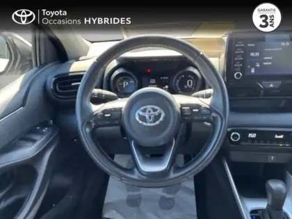 Photo 12 Toyota Yaris  116h Design 5p MY22