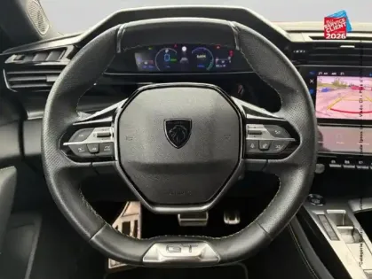Photo 11 Peugeot 408  PHEV 225ch GT e-EAT8