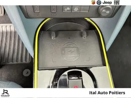 Photo 26 Fiat Panda Grande  1.2 Hybrid Turbo 110ch La Prima eDCT6