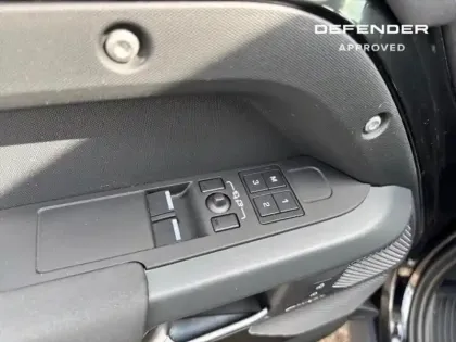 Photo 16 Land rover Defender  110 3.0 D300 Hard Top X-Dynamic SE