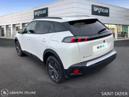 Photo 6 Peugeot 2008  e- 136ch Style