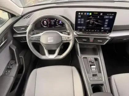 Photo 7 Seat Leon  1.5 eTSI Hybrid 115ch Copa DSG7