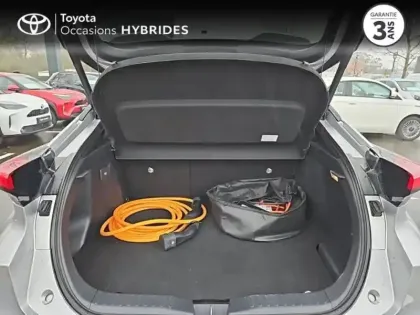 Photo 20 Toyota C-HR  2.0 Hybride Rechargeable 225ch Design MY25
