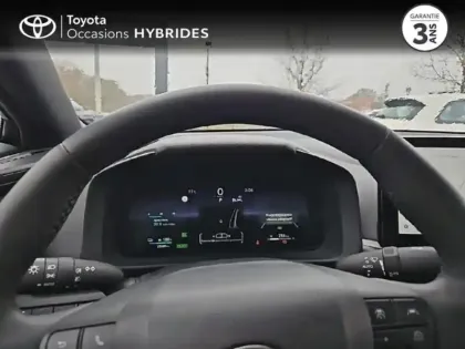 Photo 13 Toyota C-HR  2.0 Hybride Rechargeable 225ch Design MY25