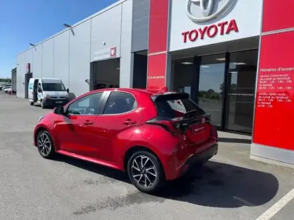 Photo 8 Toyota Yaris  116h Design 5p MC24
