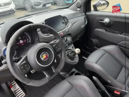 Photo 14 Abarth 500  1.4 Turbo T-Jet 180ch 695 MY22