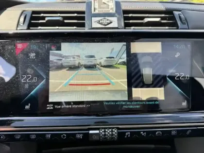 Photo 14 DS DS 7  Crossback E-TENSE 225ch Louvre