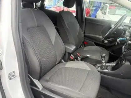 Photo 10 Ford Puma  1.0 Flexifuel 125ch S&S mHEV Titanium