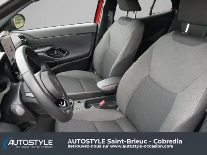 Photo 12 Toyota Yaris  Cross 116h BA Design MHEV