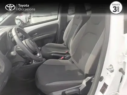 Photo 10 Toyota Aygo  X 1.0 VVT-i 72ch Dynamic MY23