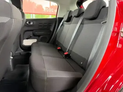 Photo 9 Citroën C3  1.2 PureTech 110ch S&S Shine 124g