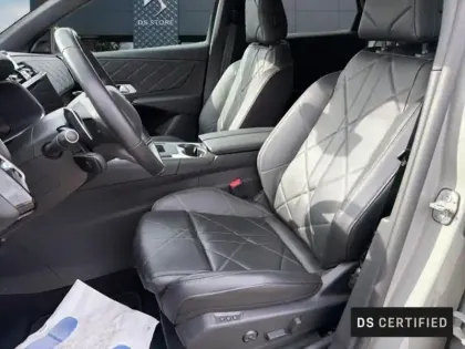 Photo 8 DS DS 7  E-TENSE 4x4 300ch Rivoli
